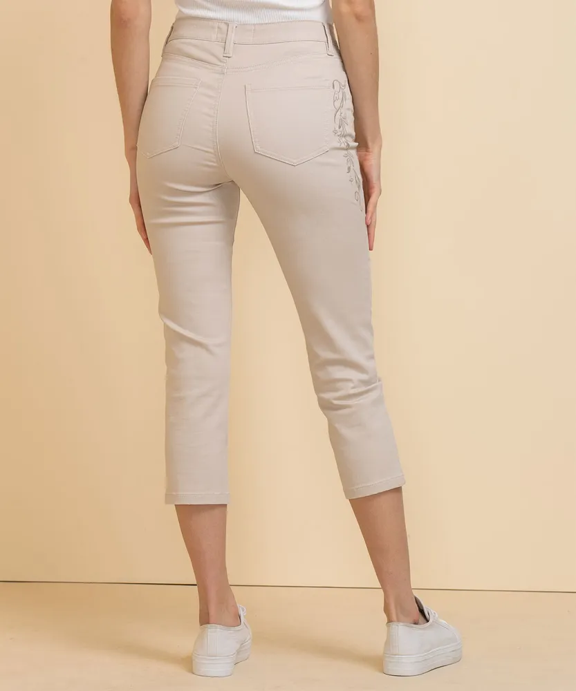 Skylar Skinny Capri with Embroidery