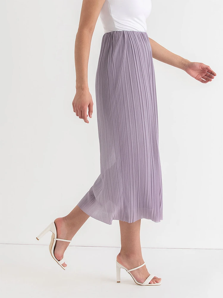 Pleated Chiffon Midi Skirt