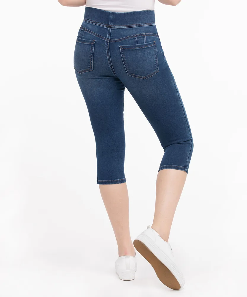 Pull-On Capri Jegging