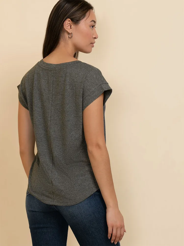 Extend V-Neck Hacci Top