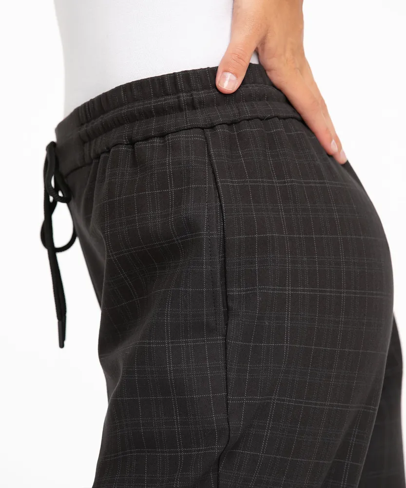 Luxe Ponte Tapered Drawstring Pant
