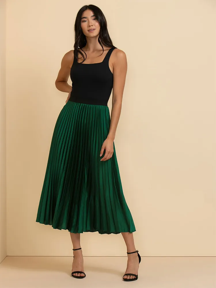 Pleated Midi Skirt