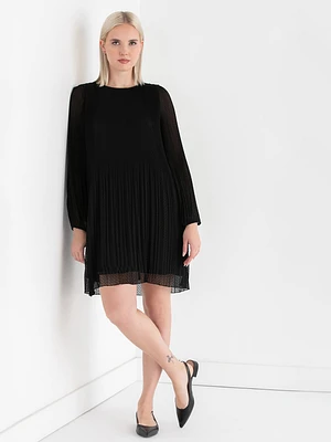 Scoop Neck Release Pleat Knee-Length Dress