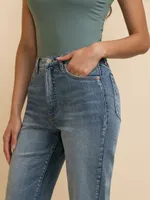 Lucy 90's Straight Jeans