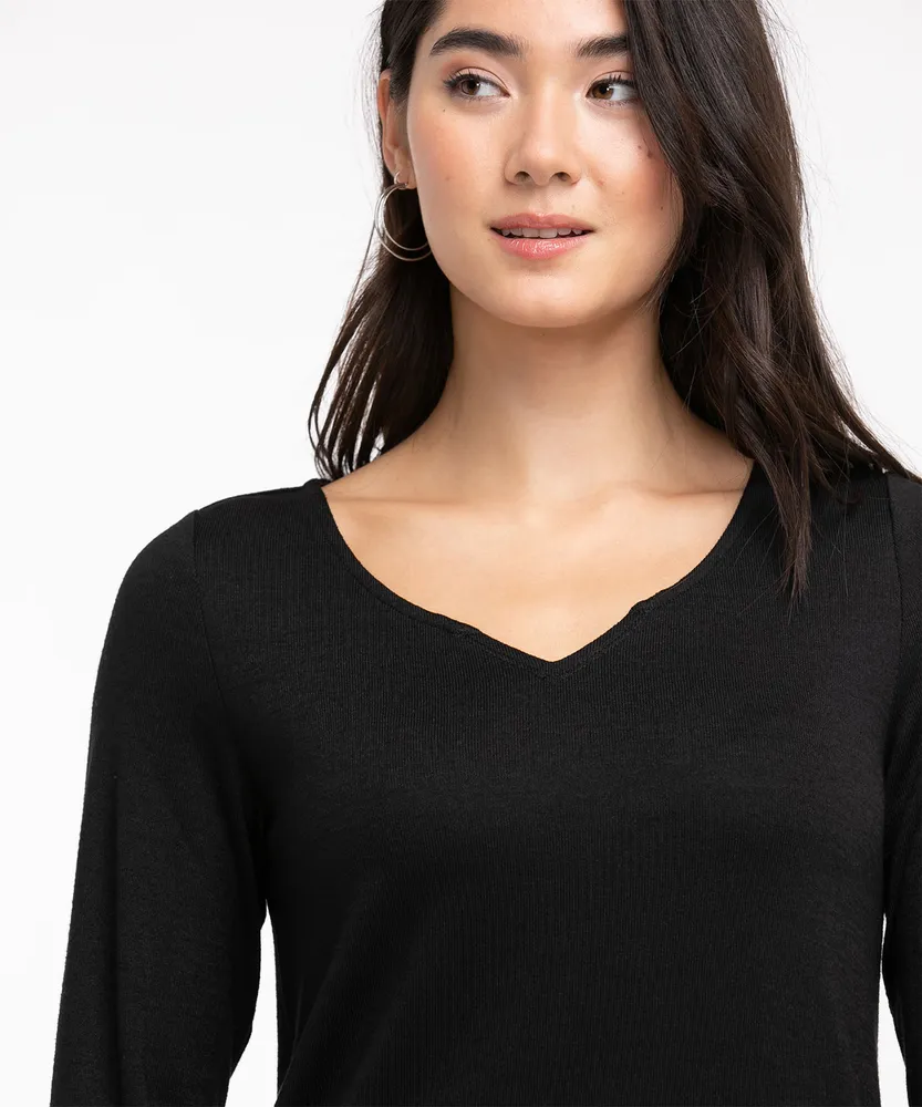 Eco-Friendly Notch Neck Hacci Top