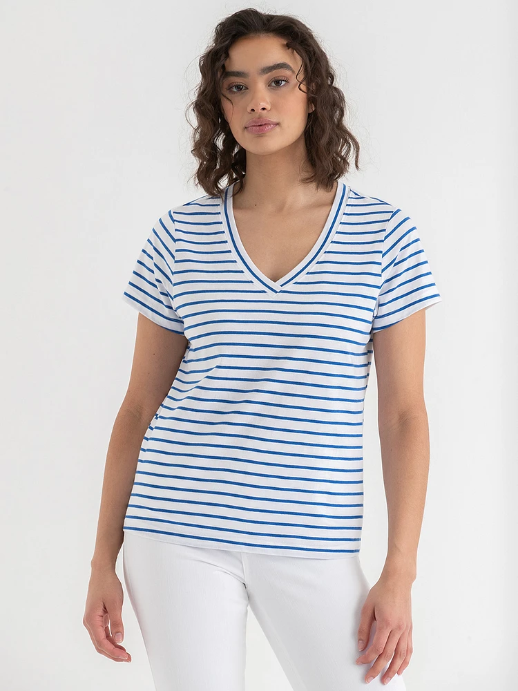 Relaxed V-Neck Tee