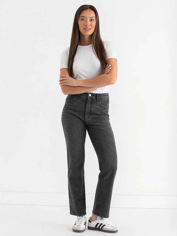 Lucy 90's Straight Jeans
