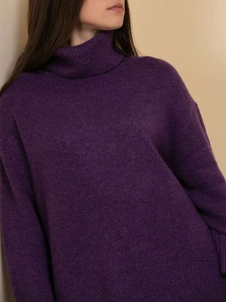 Hi-Lo Relaxed Turtleneck Sweater