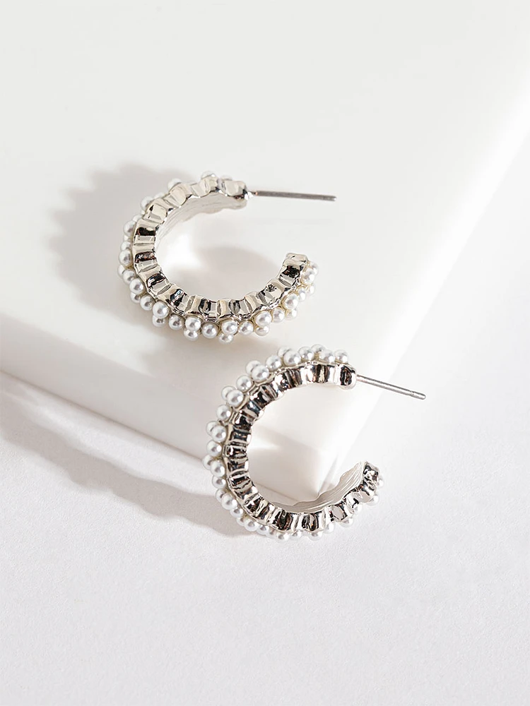 Multi-Pearl and Silver Metal Hoops