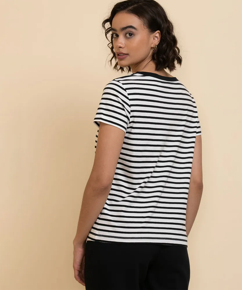 Short Sleeve V-Neck Relaxed Tee