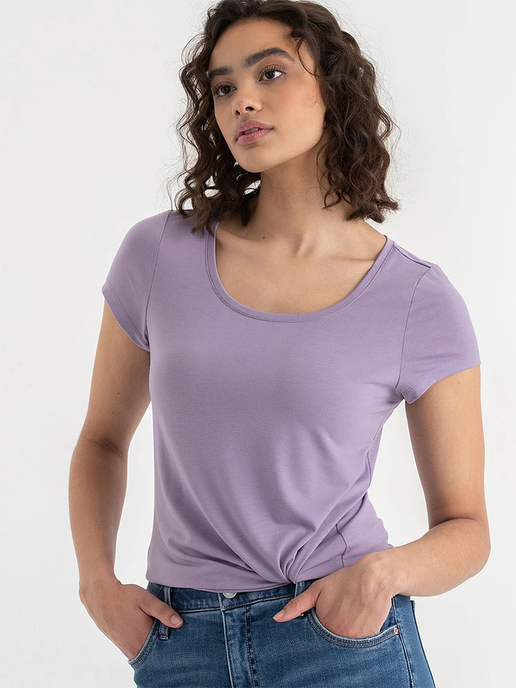 Scoop Neck Shirttail T-Shirt