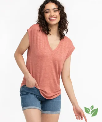 Eco-Friendly V-Neck Hacci Tee