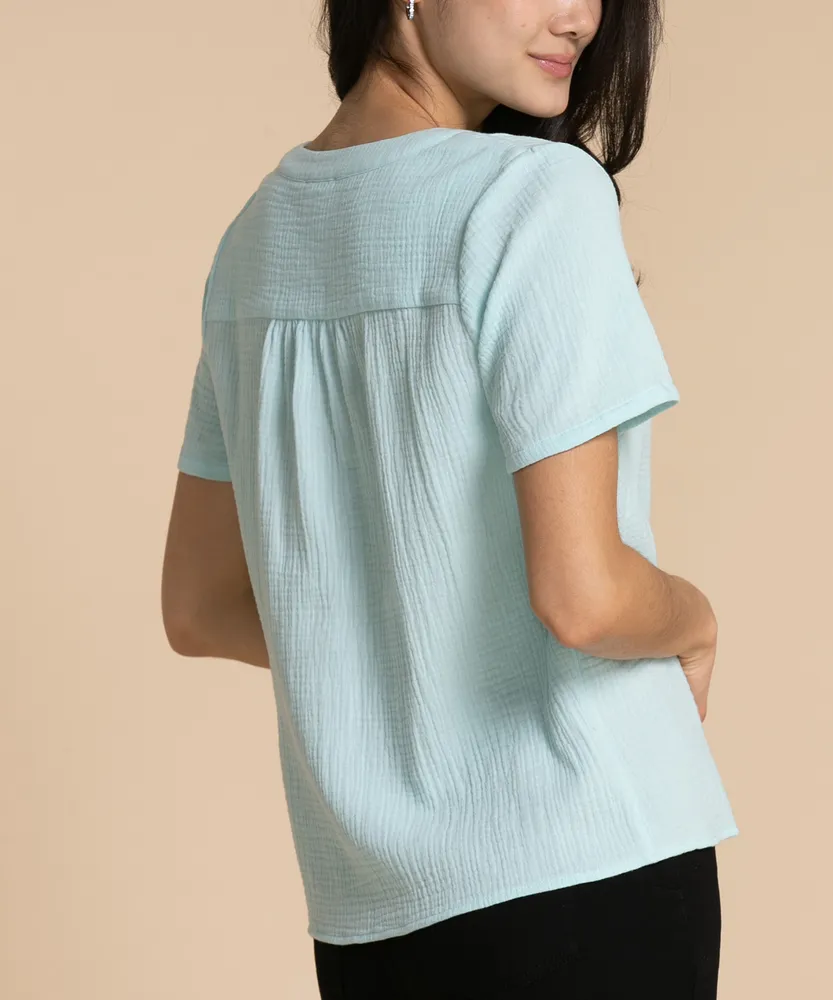 Short Sleeve Henley V-Neck Top