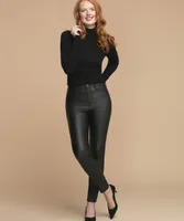 Skylar Skinny Black Coated by LRJ