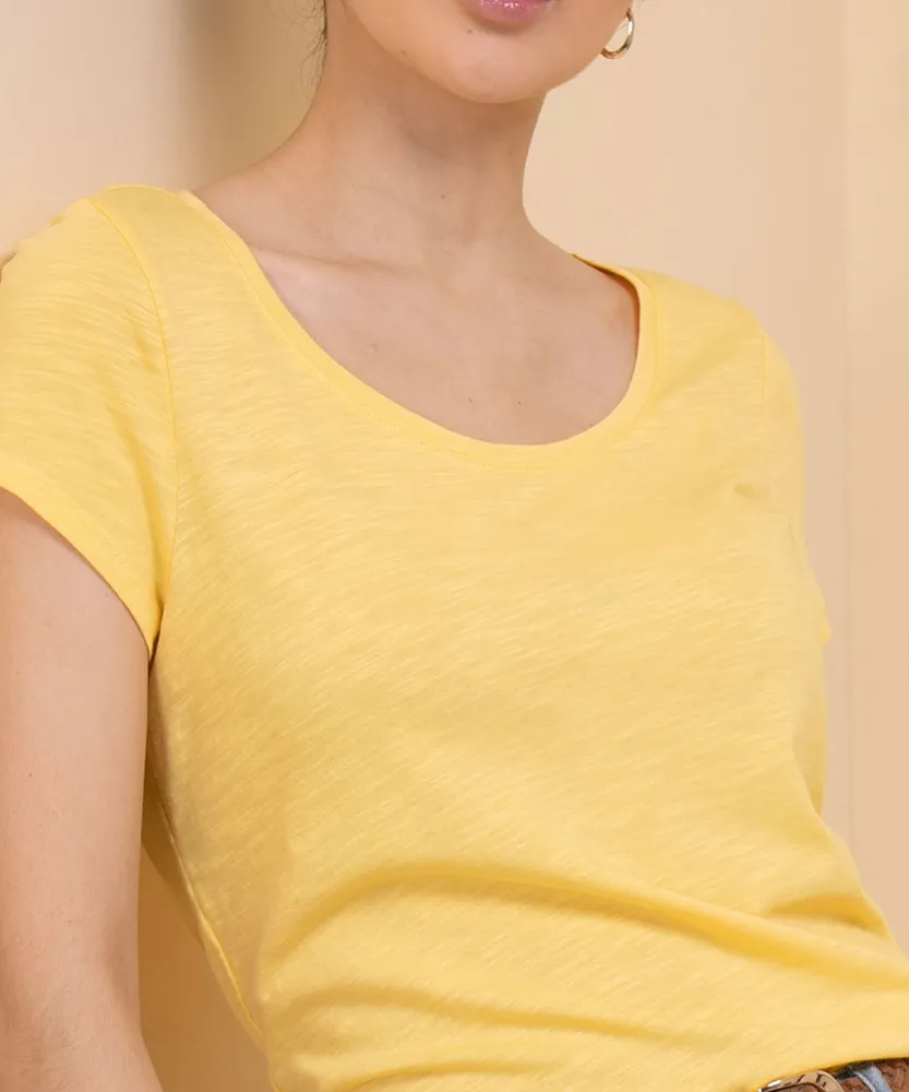 Scoop Shirttail Tee