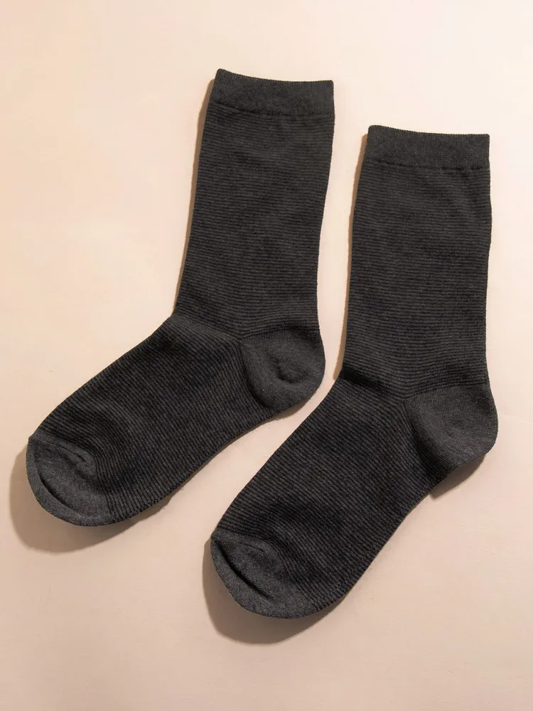 Fine Stripe Crew Socks