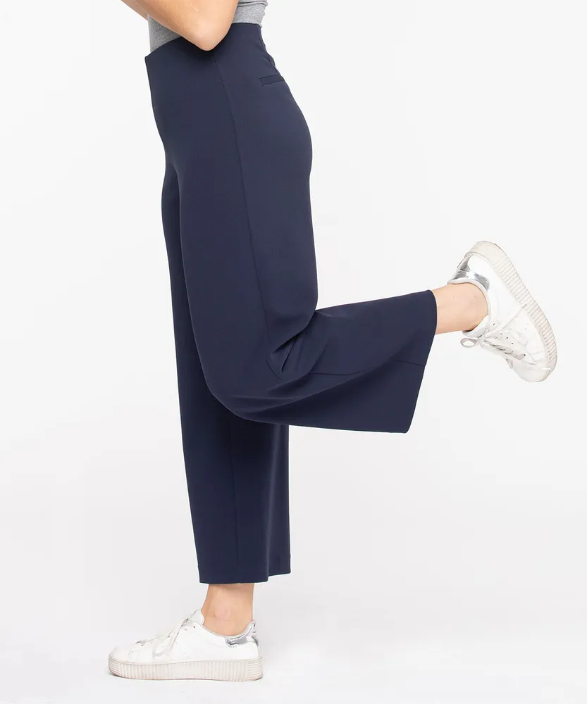 Scuba Crepe Wide Leg Crop