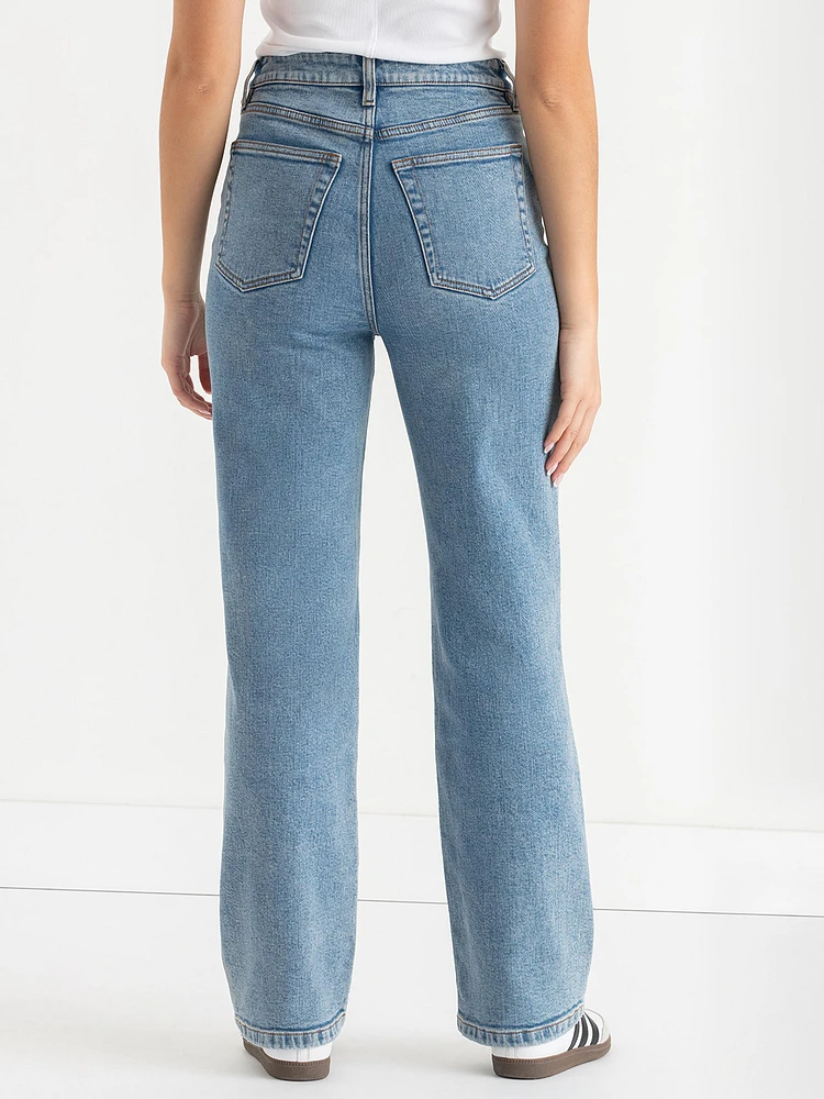 Lucy 90's Straight Jeans