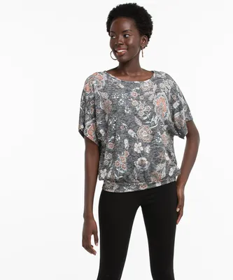 Extended Sleeve Banded Hacci Top