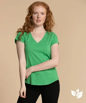 V-Neck Tee Shirt with Tail