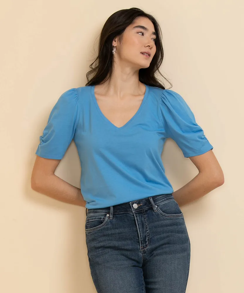 Puffed Sleeve V-Neck Tee