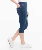 Pull-On Capri Jegging