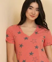 Hi-Lo Pattern V-Neck Tee