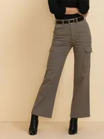 Wide Leg Cargo Jeans