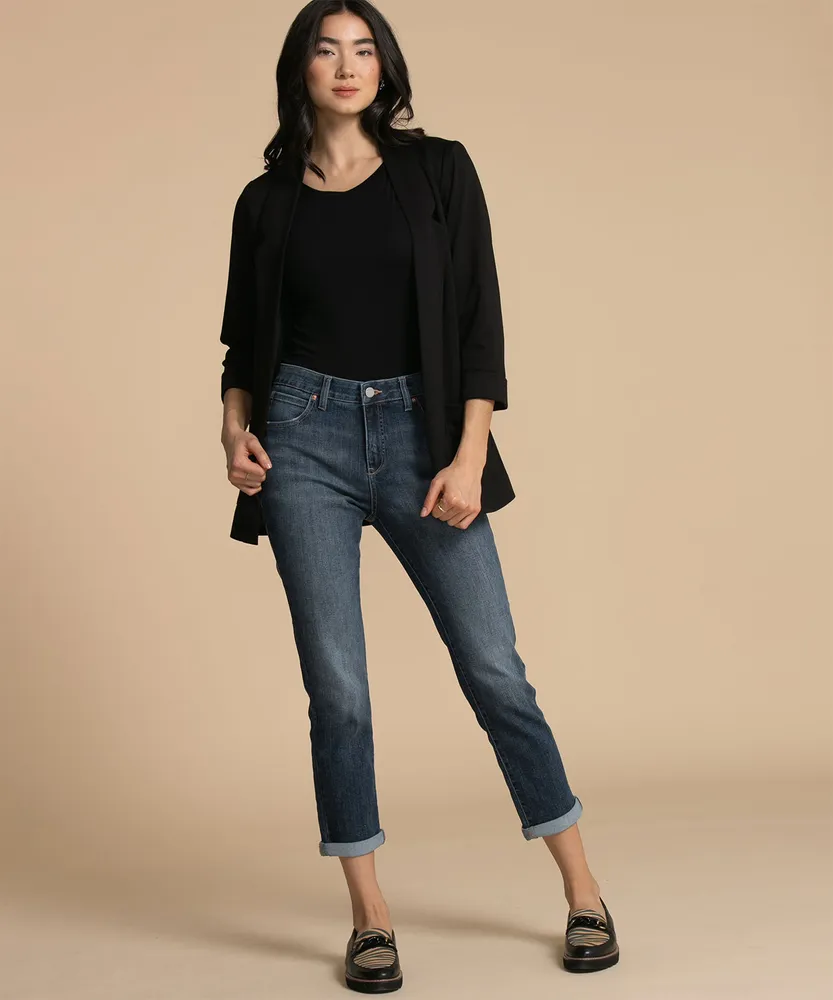 Gigi Girlfriend Jeans