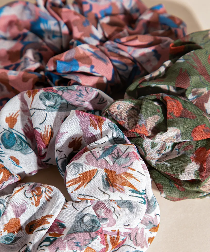 3-Pack Floral Scrunchies