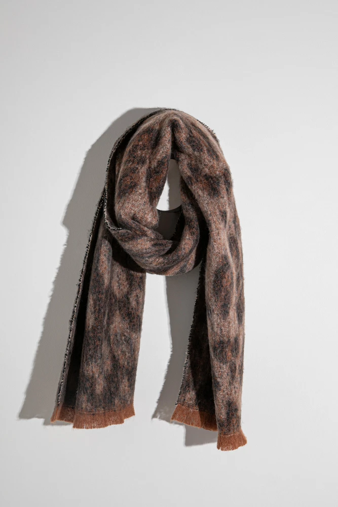 Cozy Leopard Print Scarf