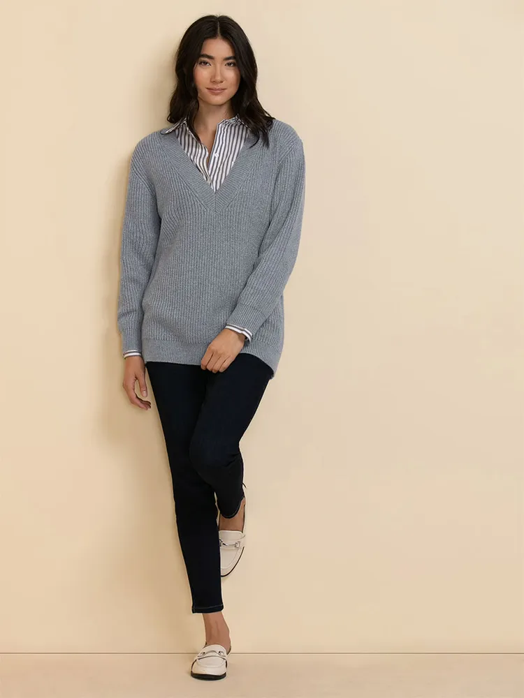 Long Sleeve V-Neck Sweater