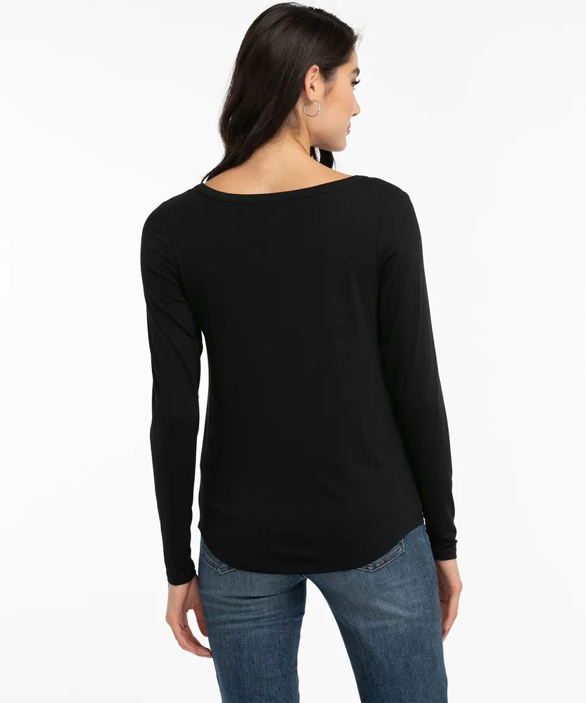 Long Sleeve Scoop Neck Top