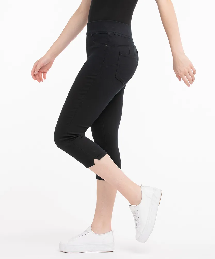 Eco-Friendly Pull-On Denim Capri