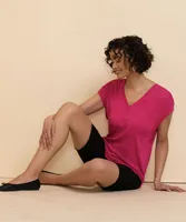 Extended V-Neck Hacci Tee