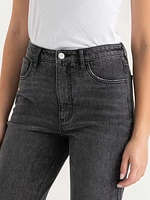 Lucy 90's Straight Jeans