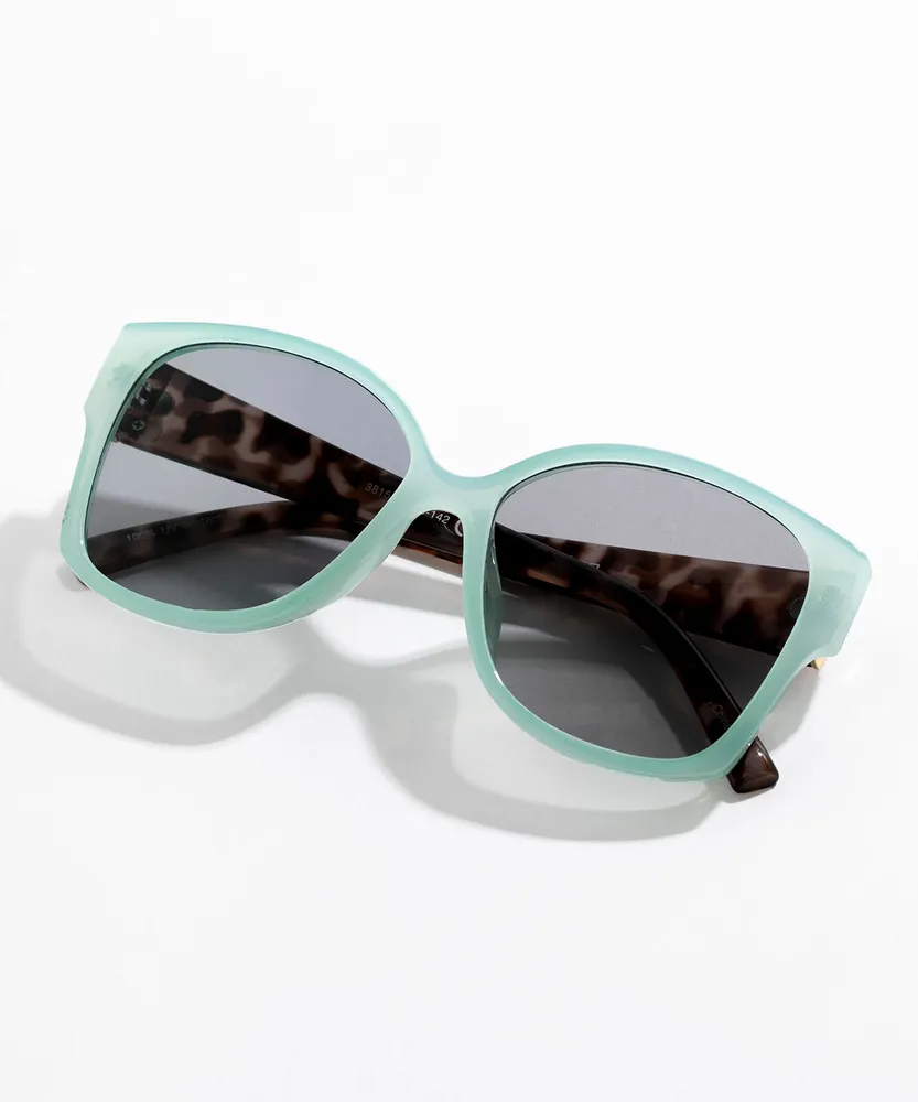 Over-Sized Square Frame Sunglasses