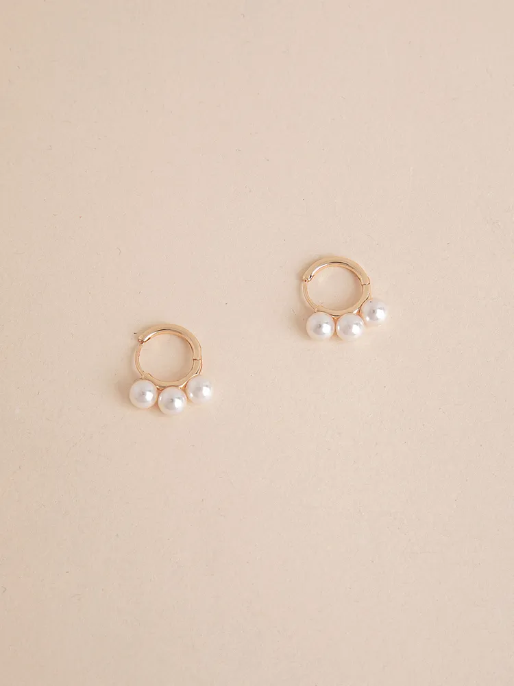 Bold Pearl Hoop Earring