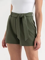 Belted Short Scuba Crepe