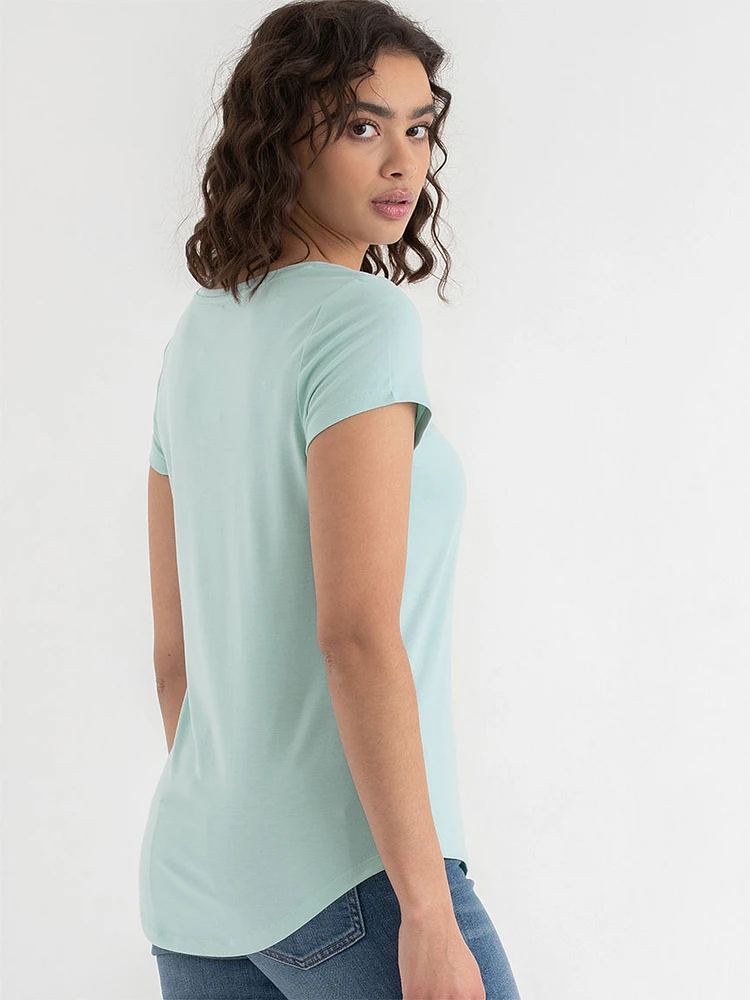 Scoop Neck Shirttail T-Shirt