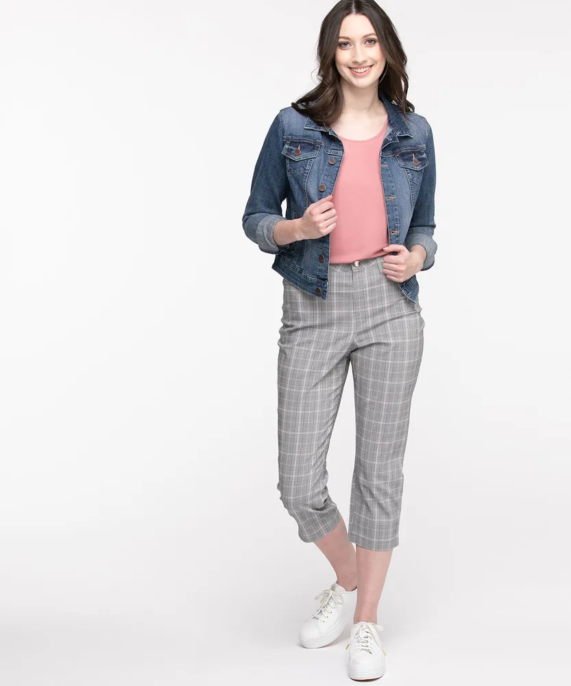 Microtwill Pull-On Crop Pant