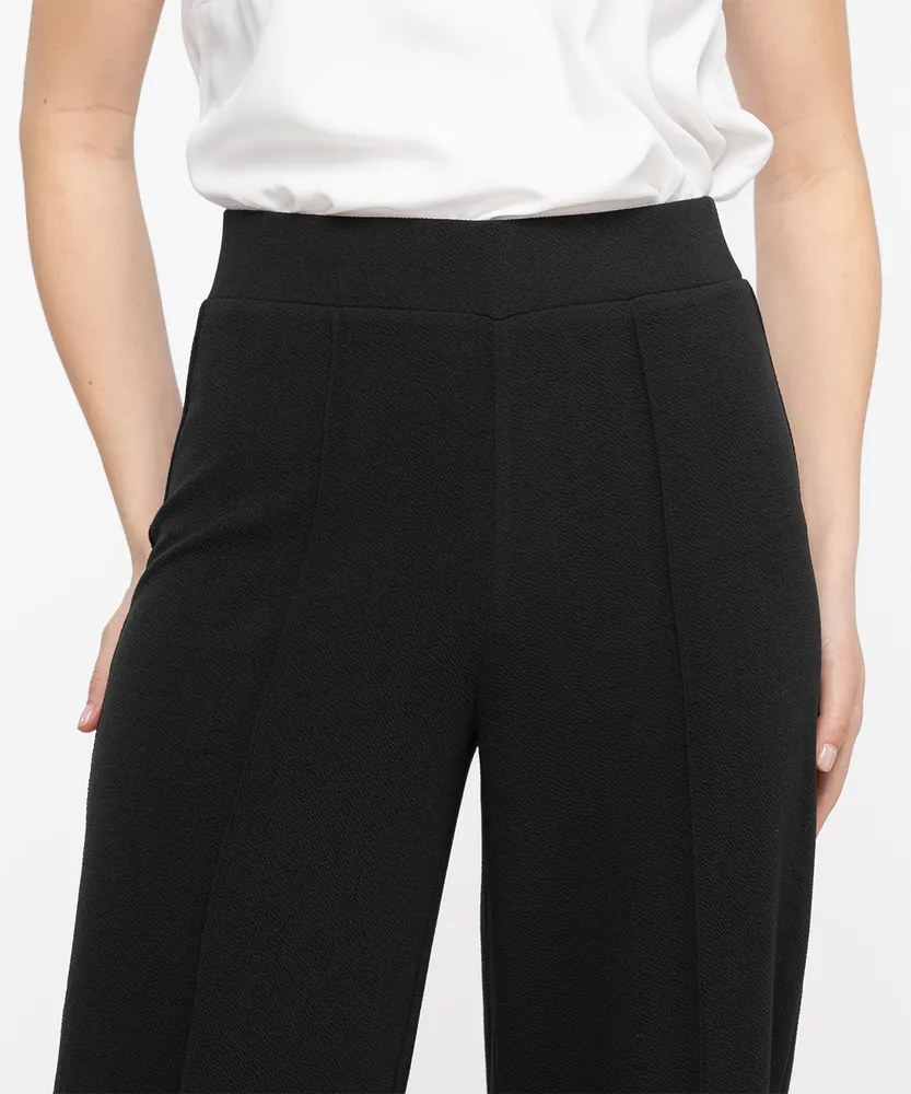 Straight Leg Pull-On Pant