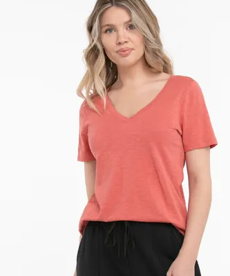 V-Neck Curved Hem Tee