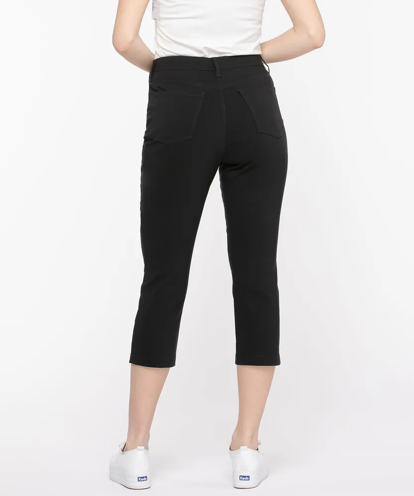 Microtwill Pull-On Crop Pant