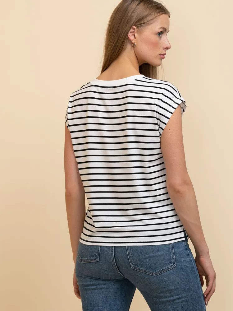 Extend Sleeve Rib Trim Tee