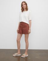 Refined Shorts
