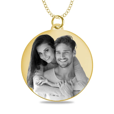 Medium Round Photo Pendant in 10k Gold