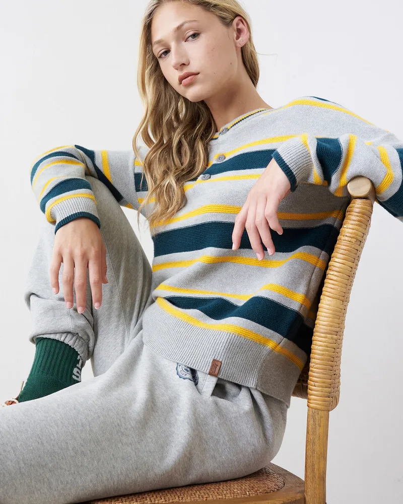 Roots Henley Sweater | Hillcrest Mall