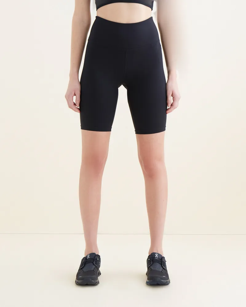 Roots Restore Bike Short Inch in Black