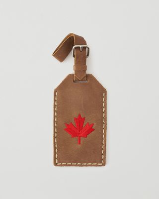 Roots Maple Leaf Luggage Tag Tribe in Natural
